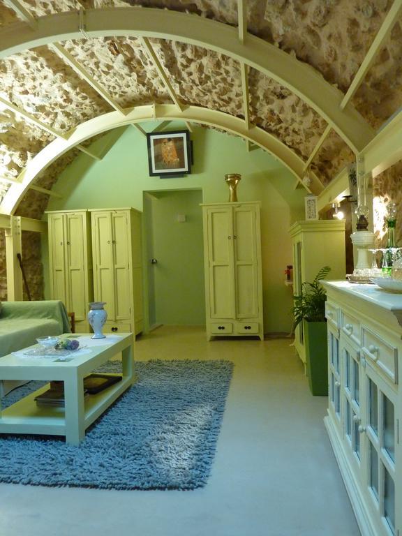 St. George Sykoussis Traditional Residence Agios Georgios Sykousis Bilik gambar